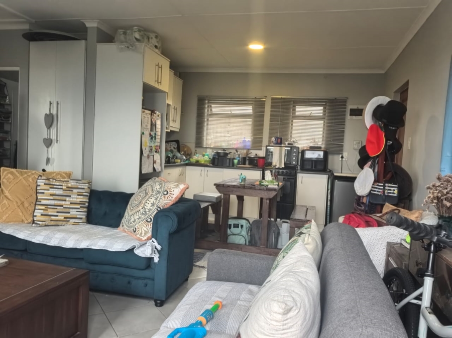2 Bedroom Property for Sale in Kidds Beach Eastern Cape